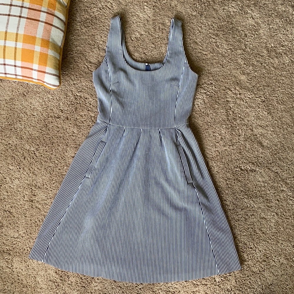 Banana Republic - Black & White Dress